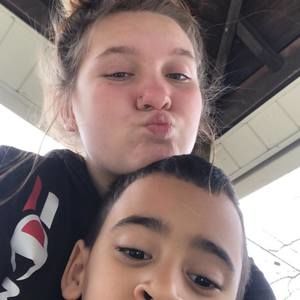 Meet your Posher, Lindsey